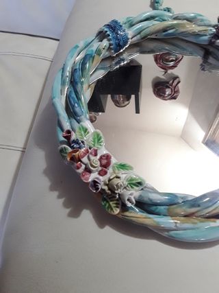 Specchio artigianale decorato con fiori cm 27x27