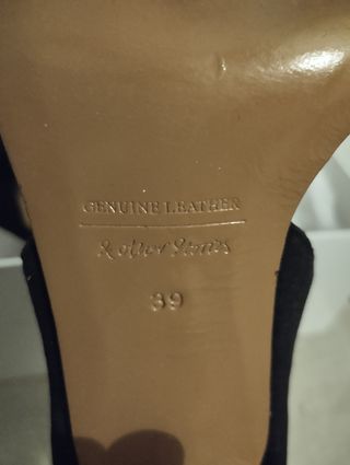 Zapatos de tacón negros & Other Stories