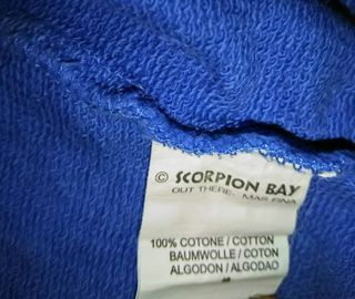 Felpa blu con stampa teschio e moto