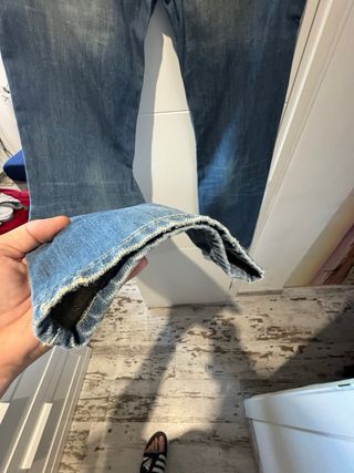 Pantalón vaquero Zara azul