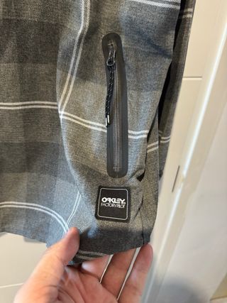 Camisa Franela Oakley Gris