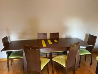 Mesa comedor extensible y 6 sillas