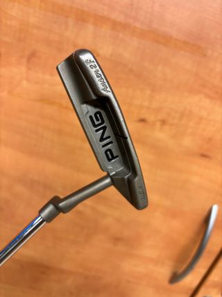 Palo de Golf Ping Anser 2F