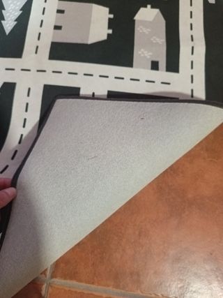Alfombra infantil Ikea con carretera