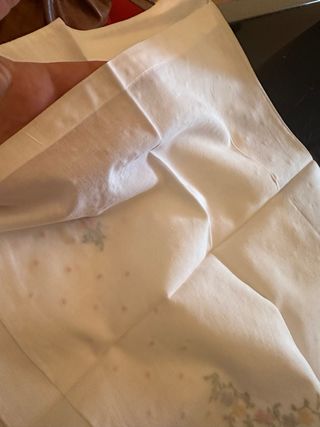 Lenzuolo vintage bimba ricamato