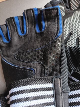 Guantes de gimnasio OMERIL negros y azules