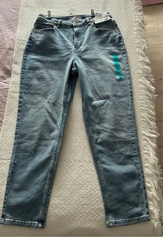 Pantalón vaquero azul sin estrenar