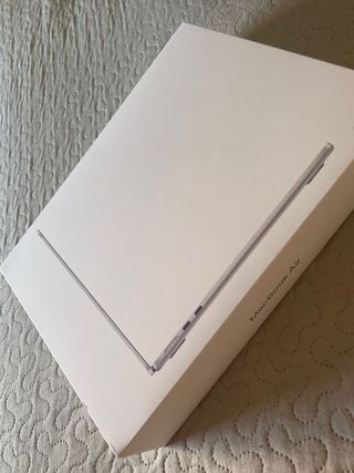 Caja MacBook Air