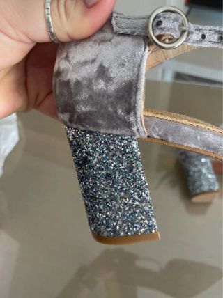 Zapatos de terciopelo y glitter Dulce Castro
