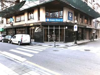 Local comercial en alquiler en Centro en Gijón