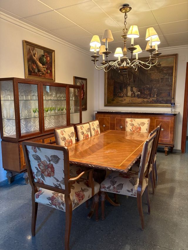 Mesa de comedor Mariano García