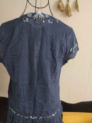 Blusa de algodón bordada