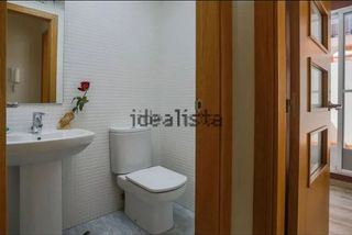 Casa adosada en alquiler en Moncada