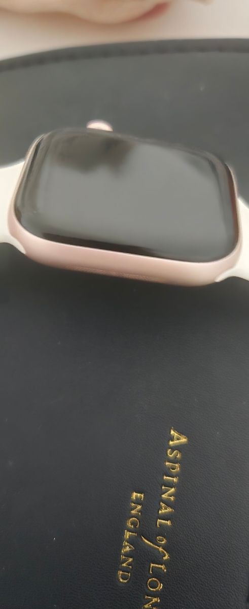 Apple Watch Series 10 GPS + Cellular Rosa