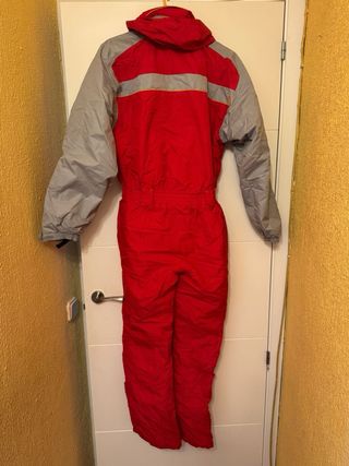 Mono de esquí Quechua rojo y gris. T.10