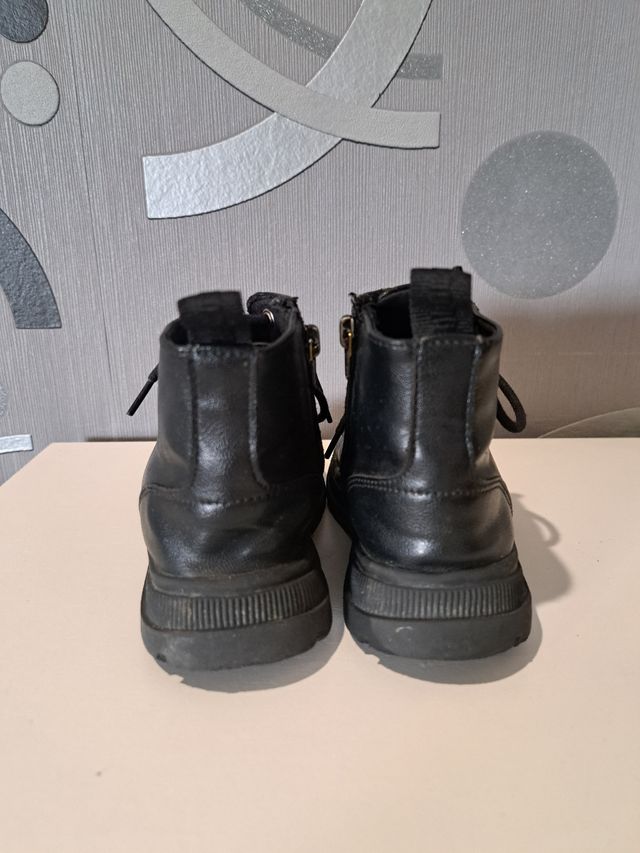 Botas Zara Niña Talla 25