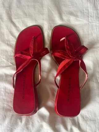 Sandalias rojas flor bordada T39