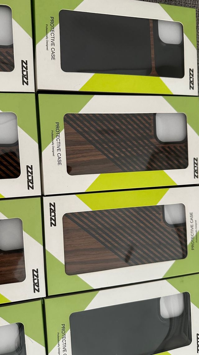 Lote y stock de 43 fundas moviles