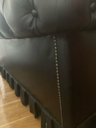 Sofá Chesterfield Cuero Negro vintage