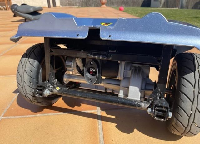 Silla movilidad minusválidos eléctrica