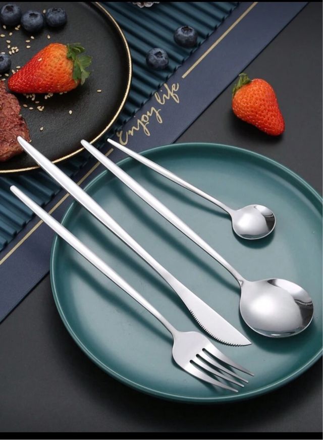 Juego Cubiertos 32 Piezas Metal