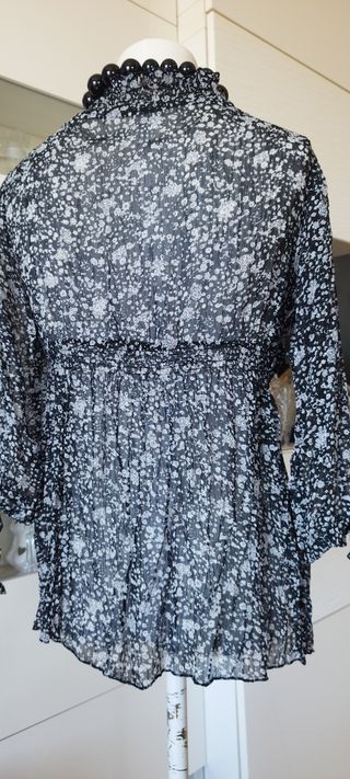 Camicia donna fantasia floreale nera e bianca  xs