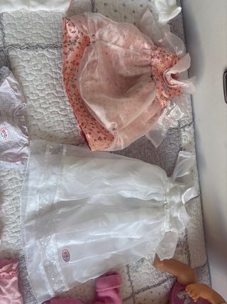 Muñeca Baby Born y Ropita