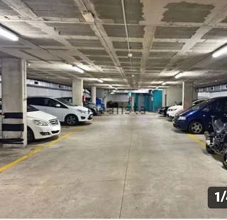 Plaza de garaje en venta C/ dalt de la ciutadella