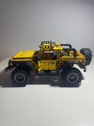 LEGO Technic Jeep Wrangler 42122