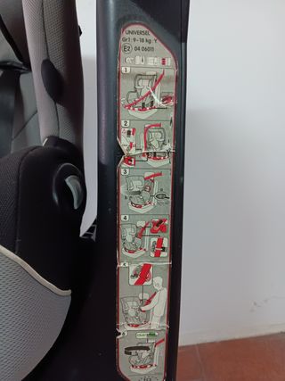 Silla giratoria de coche para niños gris