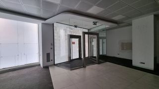 Local comercial en venta en Centro en Torrelavega