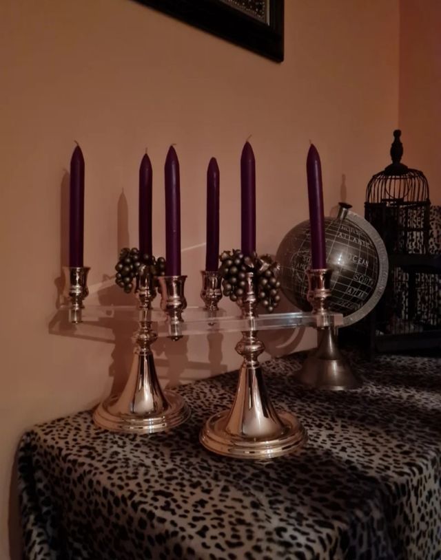 Pareja de Candelabros dorados