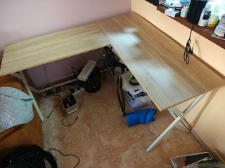 Mesa de oficina de madera