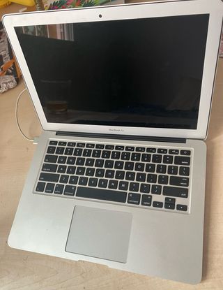 MacBook Air 13 2013 i5 1.3GHz 4GB RAM 256G ssd