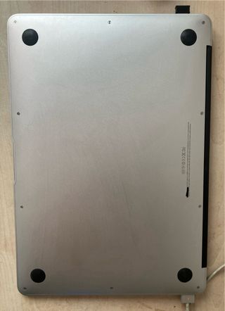MacBook Air 13 2013 i5 1.3GHz 4GB RAM 256G ssd
