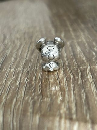 Stitch Pandora Charm Plata y Morado