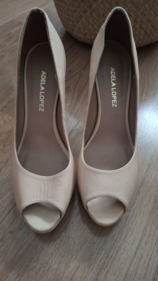 Zapatos Peep Toe Adela Lopez Piel Nude Talla 40
