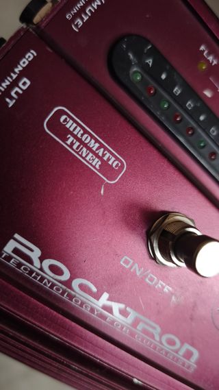 Afinador Rocktron X Tune Cromático Pedal