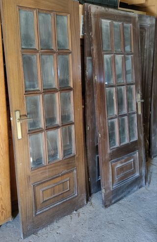 Puertas de madera con cristal