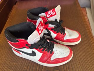 Zapatillas Nike Air Rojas y Blancas