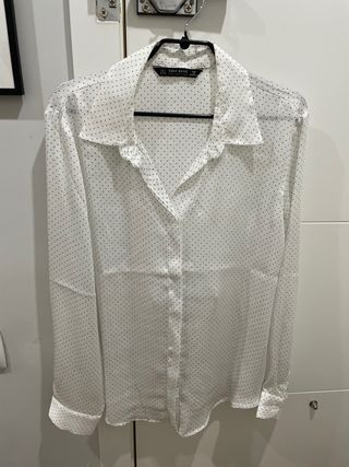 Camisa Zara lunares blanca talla L sin estrenar