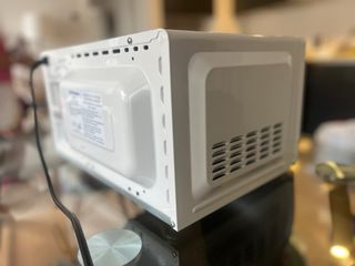 Microondas blanco casi nuevo