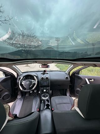 Nissan Qashqai 2010