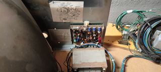 Monitor CRT 25+Chasis+Fuente, no sé si funciona