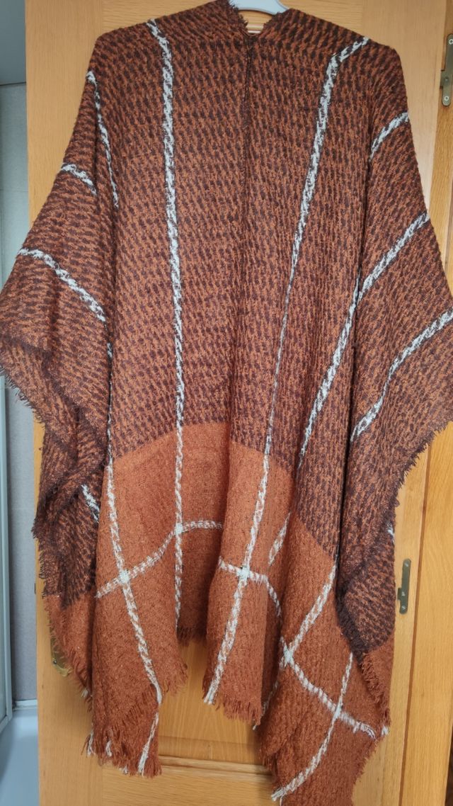 Poncho abrigo talla única marrón