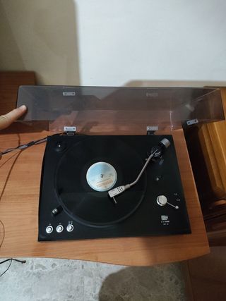 Tocadiscos A.R. Systems