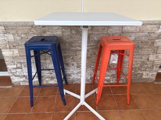 Conjunto mesa y sillas exterior metal