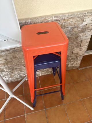 Conjunto mesa y sillas exterior metal