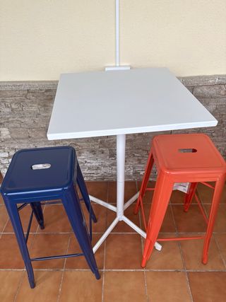Conjunto mesa y sillas exterior metal