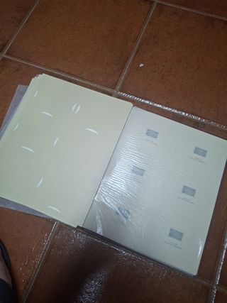 Libro La España Contemporánea en Sellos